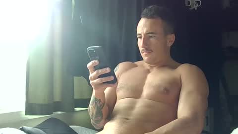 Snapshot of deklanisstrong chatting on 18, 12, 2024 Deklan online show from 18, 12, 2024