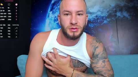 Snapshot of delessandro_world chatting on 22, 4, 2026 Delessandro online show from 22, 4, 2026
