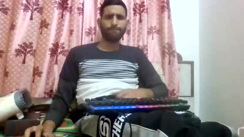 Snapshot of delhihornycouple chatting on 9, 1, 2026 akash kavya online show from 9, 1, 2026