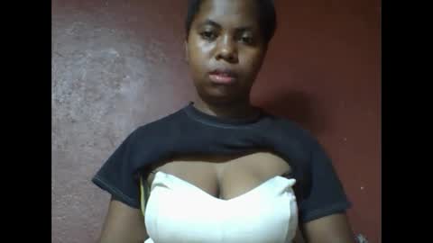 deliah712909 online show from 20, 1, 2025