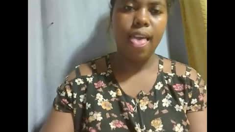 deliah712909 online show from 9, 3, 2025