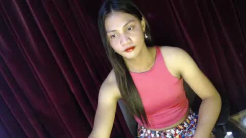 Snapshot of deliciouscum_rhianna chatting on 21, 4, 2026 deliciouscum_rhianna online show from 21, 4, 2026