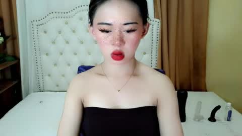 Snapshot of deliciously_sophie chatting on 28, 6, 2026 Sophie online show from 28, 6, 2026