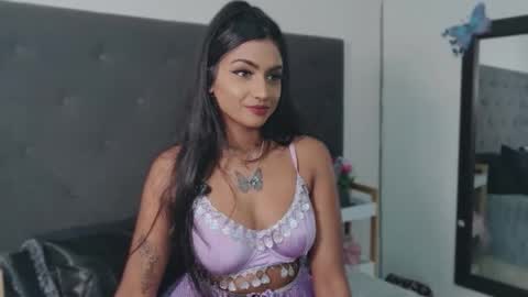 Snapshot of delilah_blazee chatting on 28, 5, 2026 Delilah Blaze online show from 28, 5, 2026