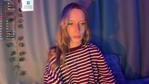 Della online show from 8, 4, 2026