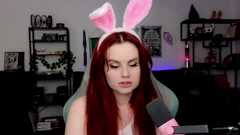 Snapshot of dellacrush_ chatting on 5, 4, 2026 dellacrush_ online show from 5, 4, 2026