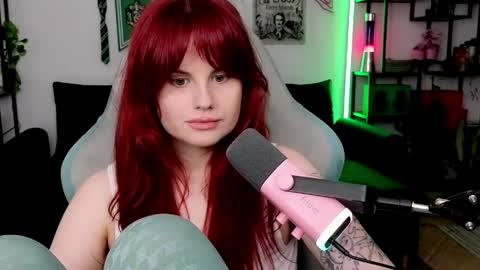 Snapshot of dellacrush_ chatting on 3, 5, 2026 dellacrush_ online show from 3, 5, 2026