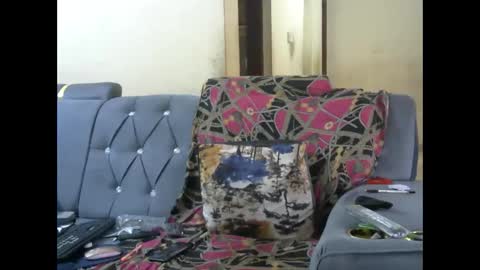 Ginger online show from 5, 10, 2025