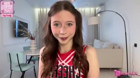 Delora online show from 4, 2, 2026