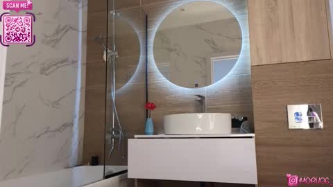 Delora online show from 15, 2, 2026