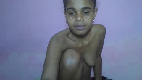 Snapshot of delphineee chatting on 1, 5, 2026 delphine online show from 1, 5, 2026