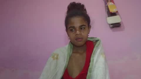 Snapshot of delphineee chatting on 7, 5, 2026 delphine online show from 7, 5, 2026