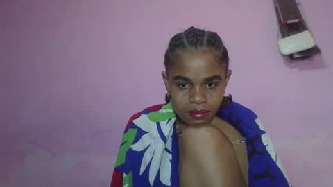 Snapshot of delphineee chatting on 7, 5, 2026 delphine online show from 7, 5, 2026
