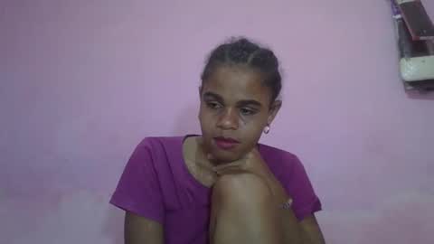 Snapshot of delphineee chatting on 12, 5, 2026 delphine online show from 12, 5, 2026