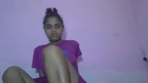 Snapshot of delphineee chatting on 26, 5, 2026 delphine online show from 26, 5, 2026