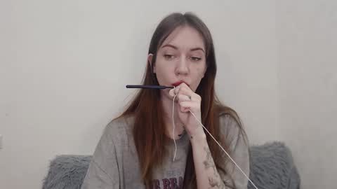 Demi. not your babybabebb and other shit online show from 31, 10, 2025