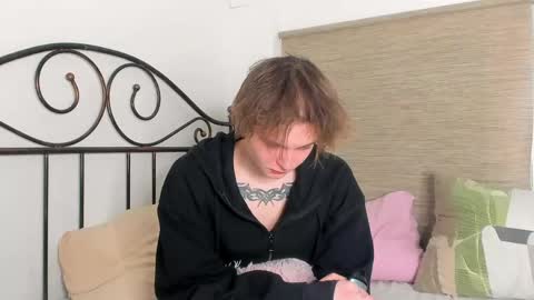 Snapshot of demianenglen chatting on 21, 4, 2026 demianenglen online show from 21, 4, 2026