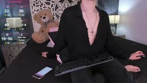 Snapshot of demon_foxx chatting on 11, 6, 2026 online show from 11, 6, 2026