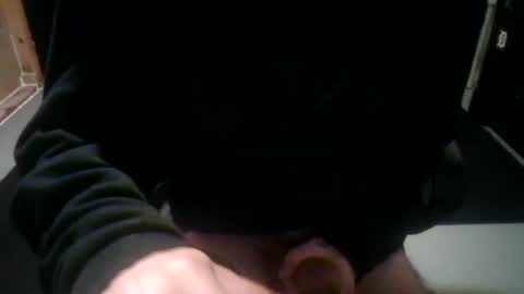 Snapshot of demondickxxx chatting on 15, 6, 2026 demondickxxx online show from 15, 6, 2026