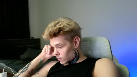 Snapshot of denis_here chatting on 15, 5, 2026 Denis online show from 15, 5, 2026