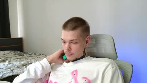 Snapshot of denis_here chatting on 21, 5, 2026 Denis online show from 21, 5, 2026