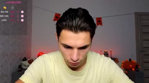 Den online show from 15, 10, 2025