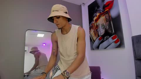 Dennis Kinsey online show from 8, 4, 2026