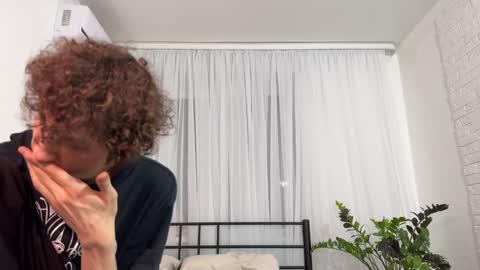 Snapshot of denobluora chatting on 31, 1, 2025 Jasper   online show from 31, 1, 2025