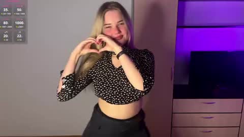 Luna online show from 15, 4, 2026