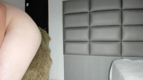 Snapshot of derek_smith21 chatting on 20, 5, 2026 monster cock online show from 20, 5, 2026