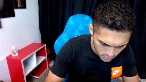 D E R E K online show from 21, 12, 2025