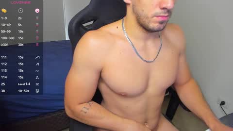 Snapshot of derekcb chatting on 2, 3, 2025 Derekcb online show from 2, 3, 2025