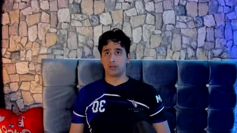 DEREKK   online show from 23, 1, 2025