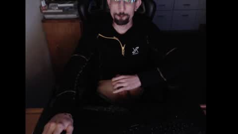 Snapshot of dermattes chatting on 21, 12, 2024 dermattes online show from 21, 12, 2024