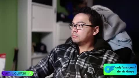 Snapshot of derrick_hose chatting on 14, 9, 2025 Derrick Hose online show from 14, 9, 2025