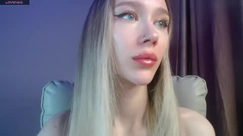 Snapshot of des_ch chatting on 19, 4, 2026 Ari online show from 19, 4, 2026
