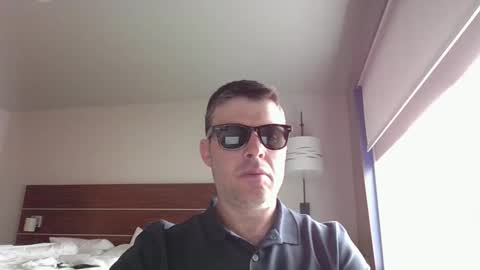 desanctimonious online show from 18, 5, 2026