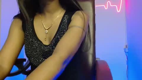 Snapshot of desi_baby_doll chatting on 13, 4, 2026 Dolly online show from 13, 4, 2026