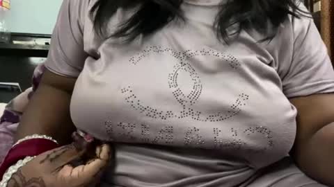 Snapshot of desi_punjabn chatting on 12, 10, 2025 simran online show from 12, 10, 2025