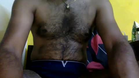 Snapshot of desi_suckable chatting on 7, 3, 2025 desisuckable online show from 7, 3, 2025