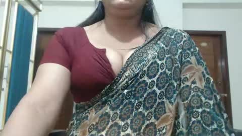 Snapshot of desimaisa130 chatting on 27, 4, 2026 Maisa online show from 27, 4, 2026