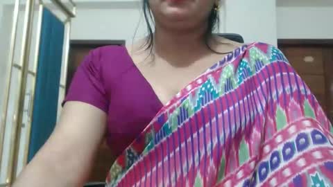 Snapshot of desimaisa130 chatting on 28, 4, 2026 Maisa online show from 28, 4, 2026