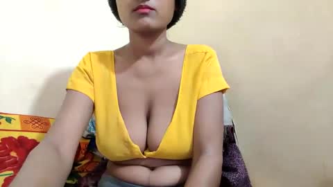 Snapshot of desiprincessaga chatting on 8, 1, 2025 desiprincessaga online show from 8, 1, 2025