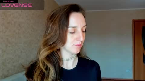 Snapshot of desired_zoya chatting on 26, 4, 2026 desired zoya online show from 26, 4, 2026