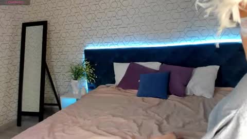 Gill online show from 8, 2, 2026