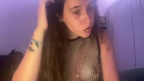 Snapshot of desireebabyxoxo chatting on 29, 4, 2026 desireebabyxoxo online show from 29, 4, 2026
