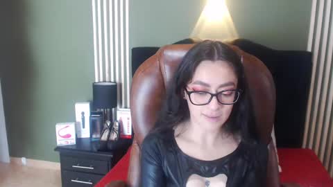 Snapshot of desiring__angel chatting on 8, 1, 2025 Desiring Angel online show from 8, 1, 2025