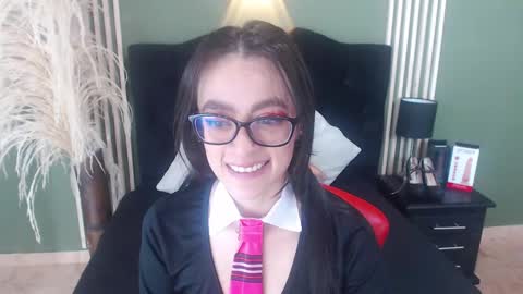 Snapshot of desiring__angel chatting on 1, 2, 2025 Desiring Angel online show from 1, 2, 2025