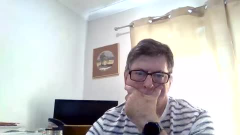 Desmon1958 online show from 7, 4, 2026