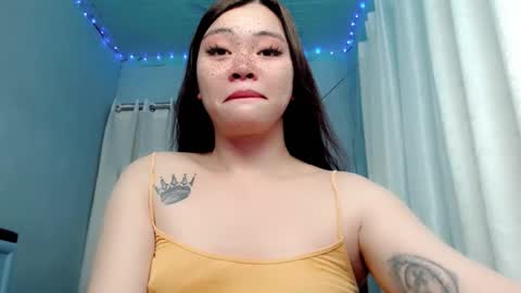 Snapshot of destinyroxie chatting on 4, 1, 2025 ROXIE  online show from 4, 1, 2025